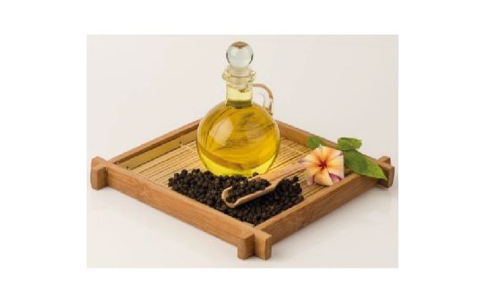 Piper nigrum – Black Pepper oil – Himalayan Herbaria